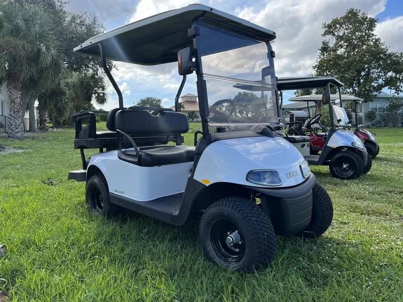 2023 E-Z-GO RXV® EX1 Gas golfcartforsale