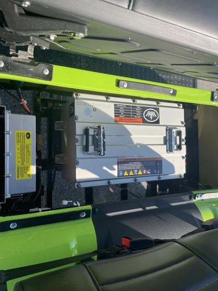 2022 Evolution Electric Vehicles Classic 4 Pro