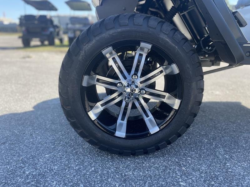 2022 E-Z-GO Express™ S4 ELiTE™ Lithium Platinum