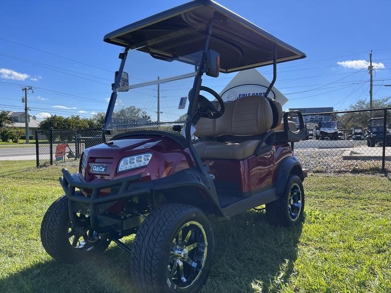 2023 Club Car® Onward® Lifted 4 Passenger Gas
