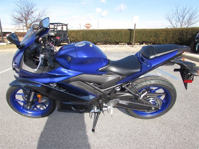 2023 YAMAHA YZF-R3