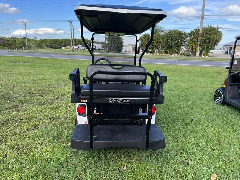 2023 Club Car® Onward® Lifted 4 Passenger Gas