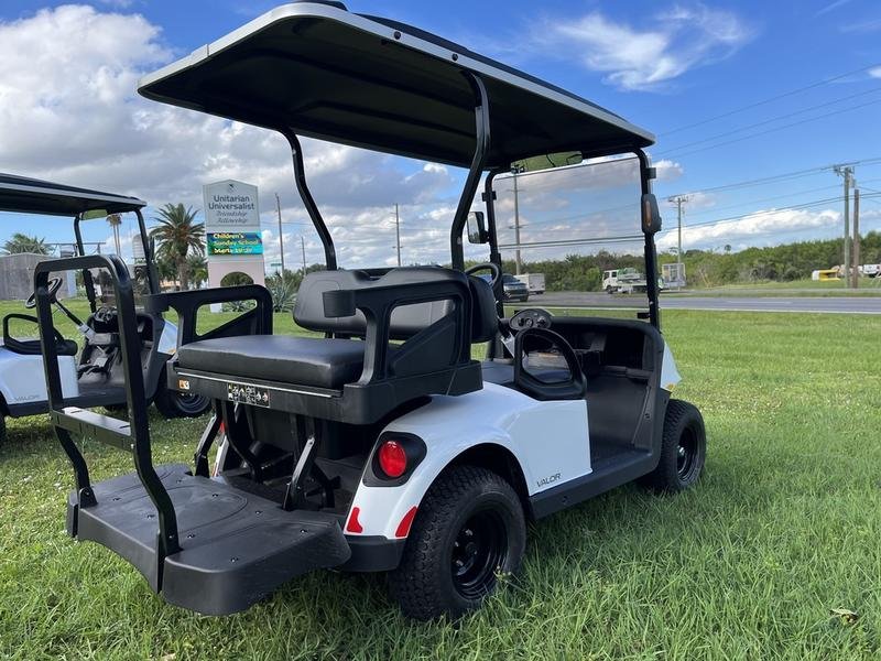 2023 E-Z-GO RXV® EX1 Gas