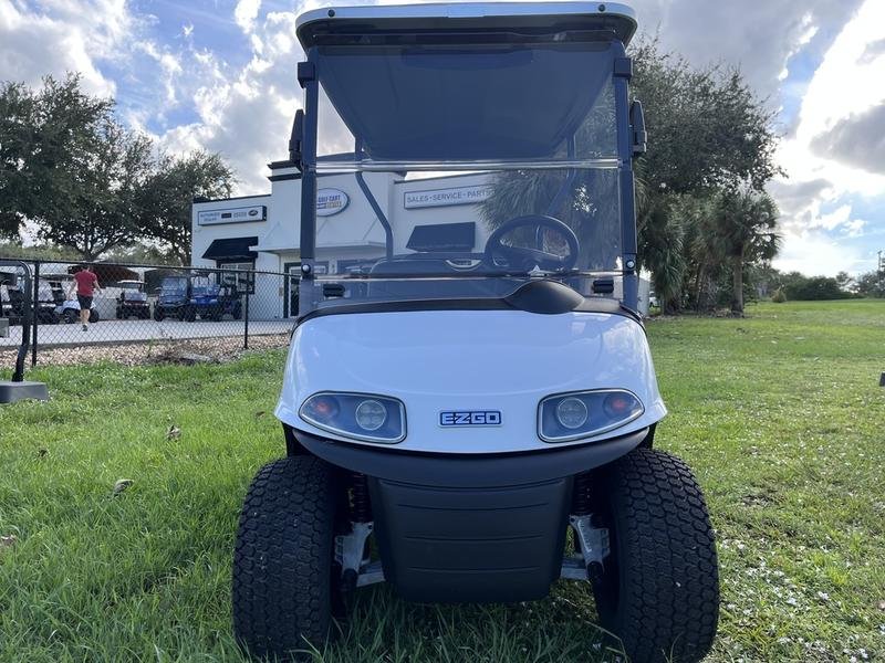 2023 E-Z-GO RXV® EX1 Gas